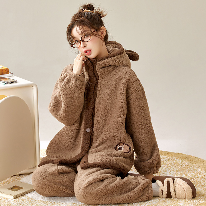 秋冬季羊羔绒睡衣女卡通可爱连帽巨保暖加厚宽松家居服套装冬季