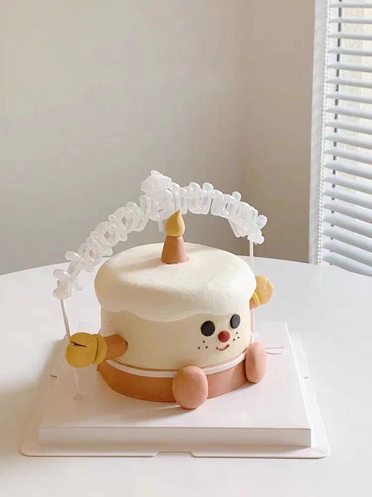 生日快乐字母发光灯牛奶盒蛋糕图片