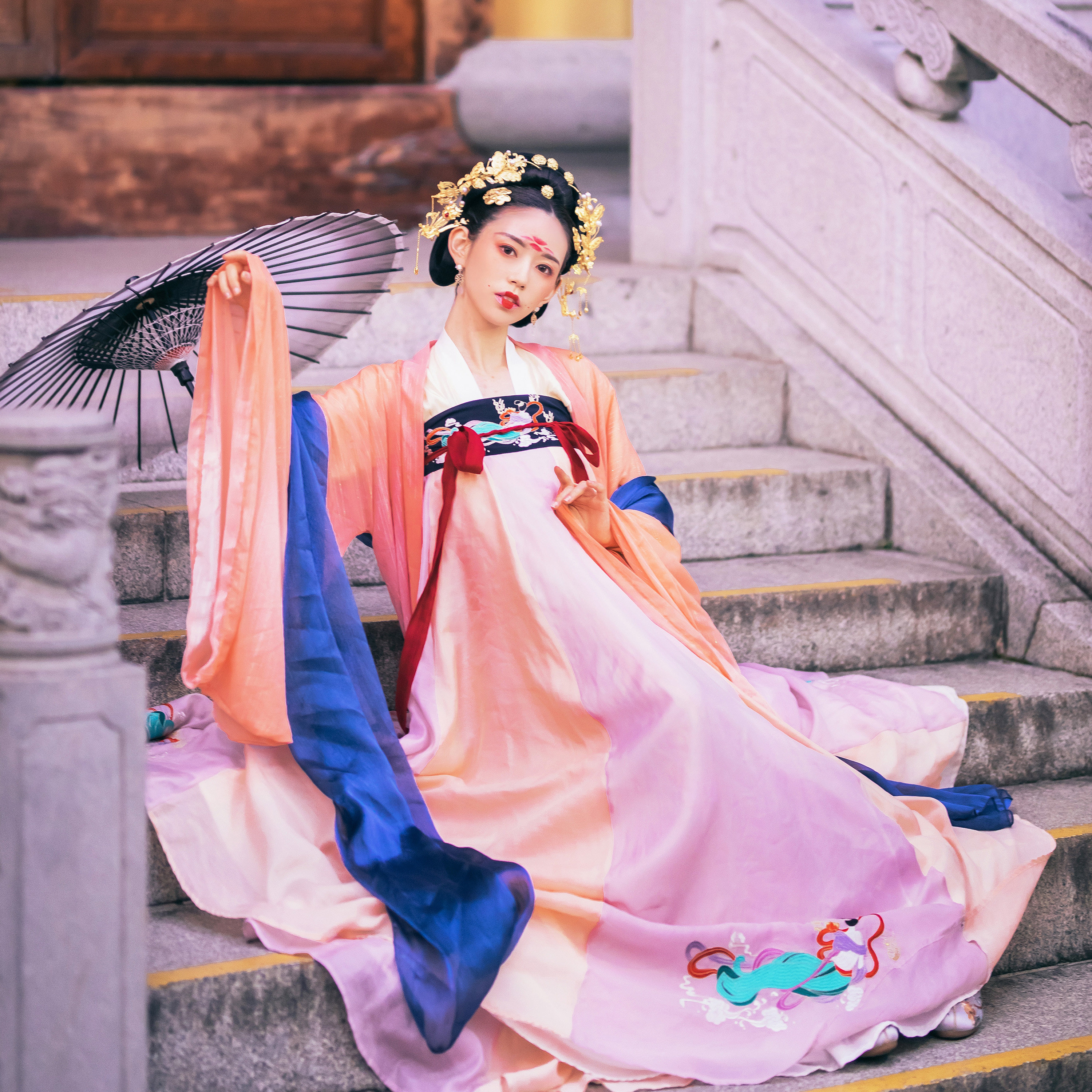 江城记不识君汉服女复古风高腰刺绣齐胸襦裙6米大摆传统显瘦