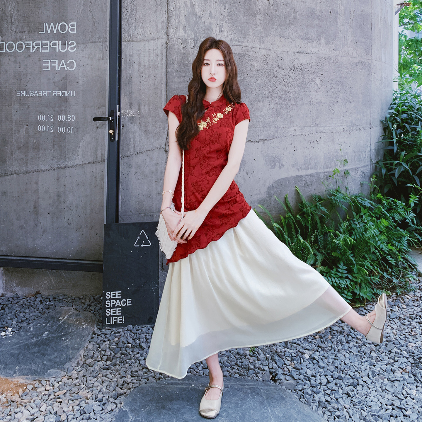 红色新中式国风连衣裙女2025夏季新款巨好看复古气质改良旗袍长裙