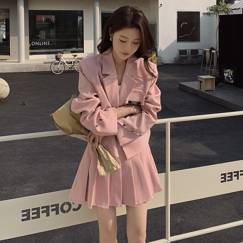 法式粉色百褶连衣裙套装女2025新款学院风小个子西装裙时尚两件套