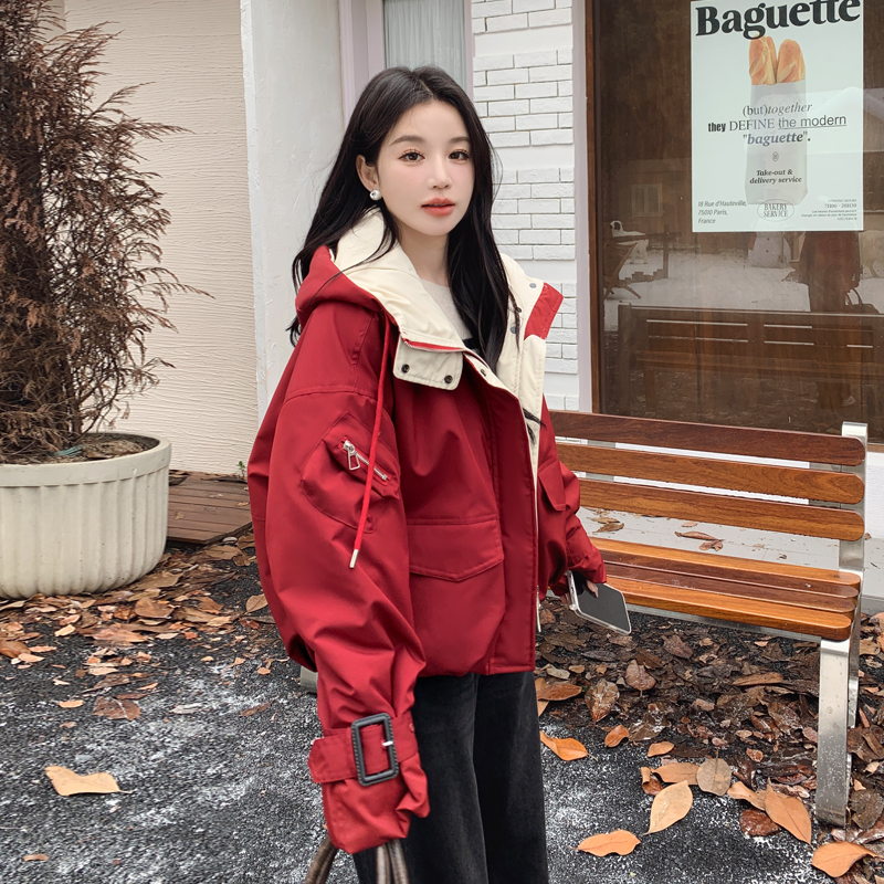 红色工装派克羽绒棉服女冬季2025新款小个子气质加厚保暖连帽棉衣