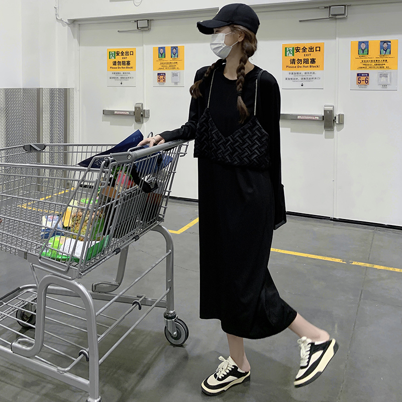 黑色长袖卫衣裙女早秋2025年新款韩版宽松休闲显瘦内搭T恤连衣裙