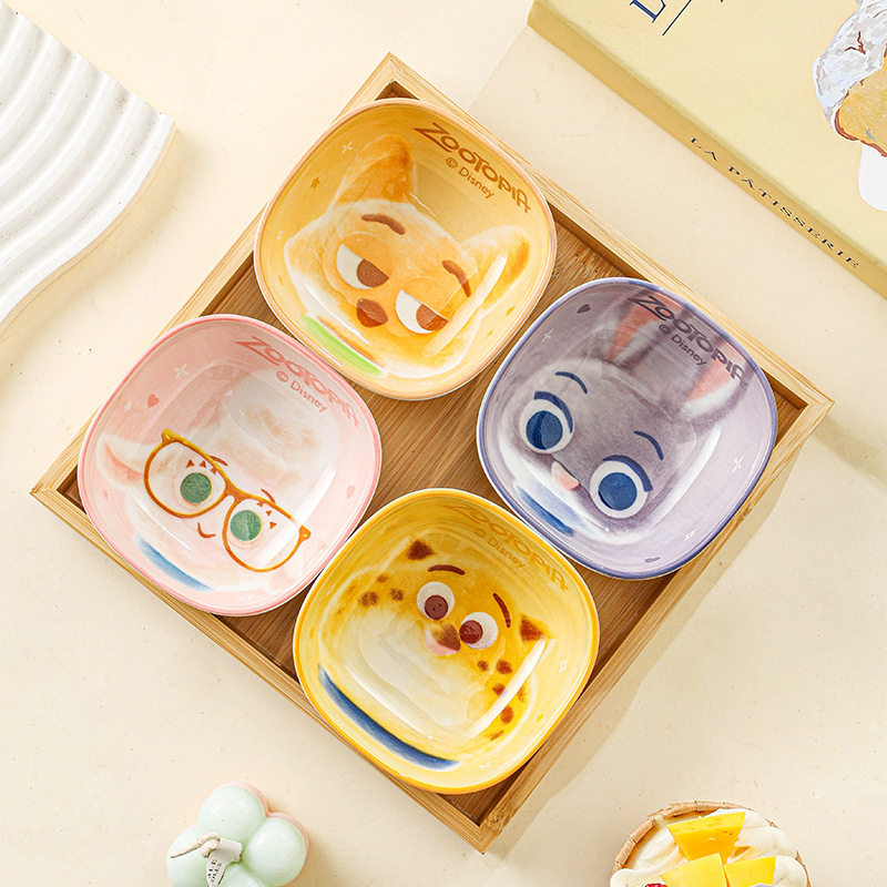 动物城系列萌新陶瓷小吃碟子3.75寸四方碟卡通儿童高颜值蘸料碟子,模玩/动漫/周边/娃圈三坑/桌游,动漫水杯/居家/百货,淘宝优惠券,粉丝福利购,淘宝优惠卷