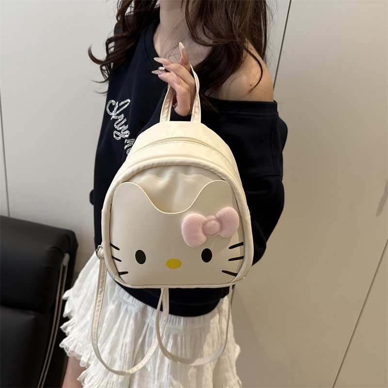 可爱猫咪双肩包女新款时尚洋气通勤背包韩版卡通学生上课书包