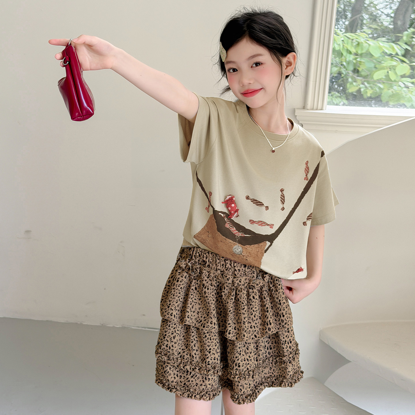 女童夏季豹纹T恤两件套