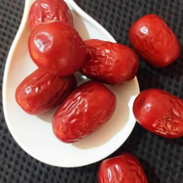 新疆特产若羌红枣 大枣优质小灰枣甘甜可口一级灰枣包邮