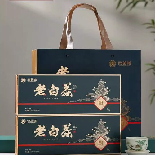 2017年枣香老白茶小方片