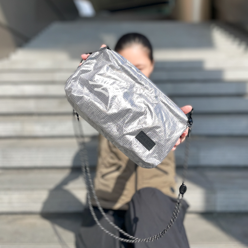 原物三生無缺机能单肩挎包防水