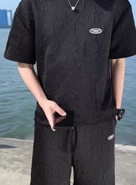 港风高级感套装男夏季时尚休闲重磅提花潮牌运动短袖t短裤两件套