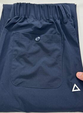 软壳冲锋裤男2026春夏季流行单品薄款速干裤子青年运动休闲工装裤