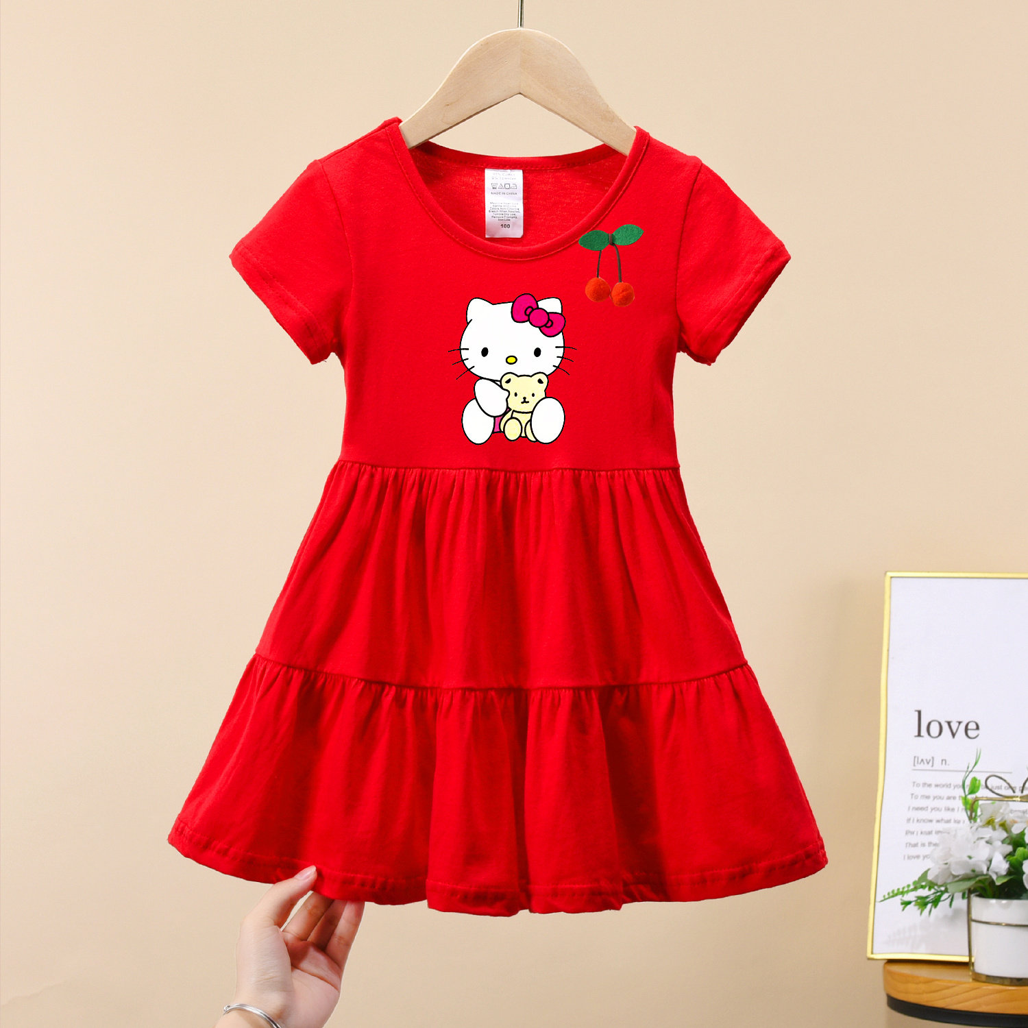 夏季宝宝小女孩连衣裙2026夏装短袖新款女童裙子洋气儿童蛋糕裙潮