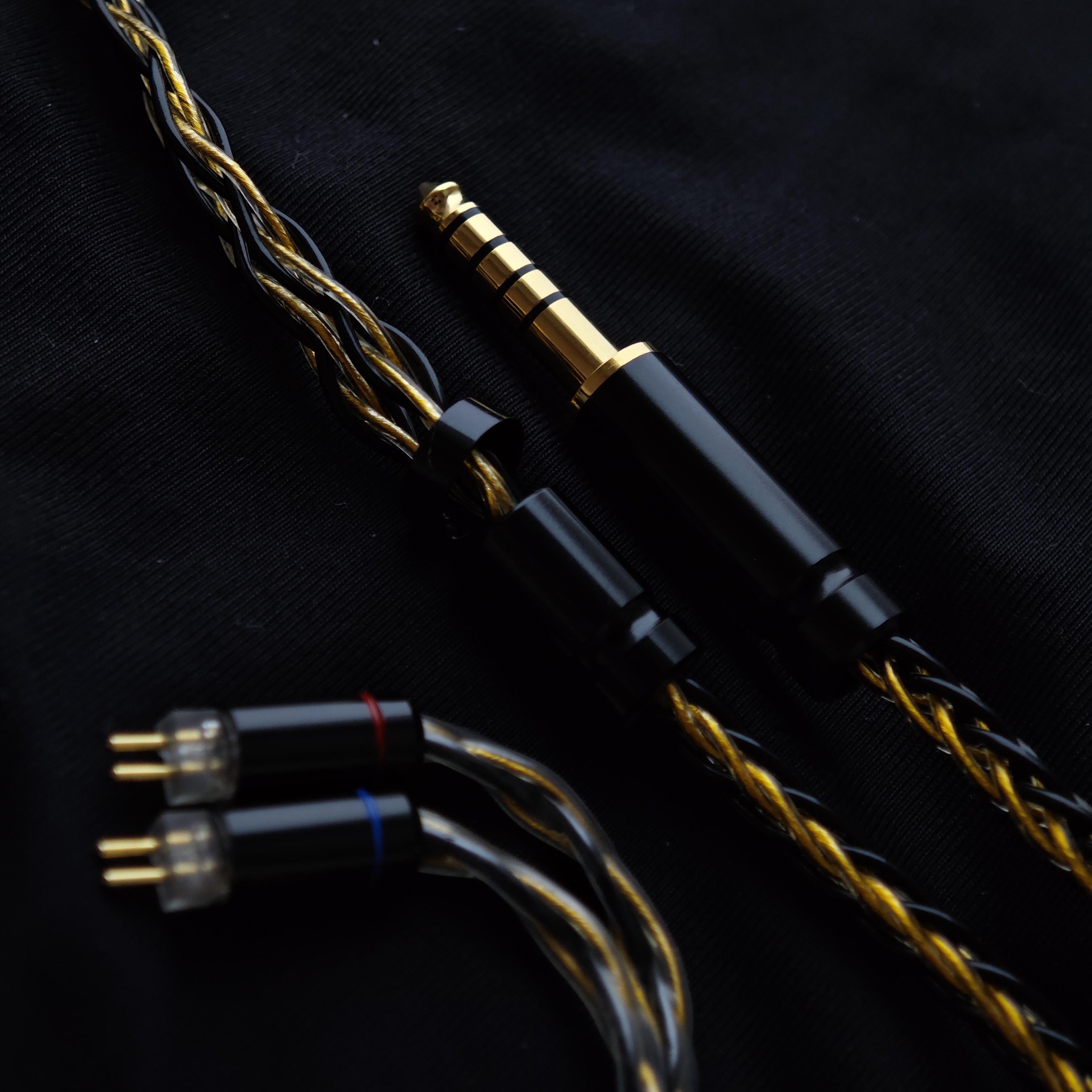 8股耳机升级线4.4平衡mmcx带麦se215 ie100pro ie200静海n3ap