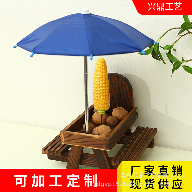 木质松鼠喂食器创意带网格宠物野餐桌花栗鼠喂食台户外园林喂鸟器