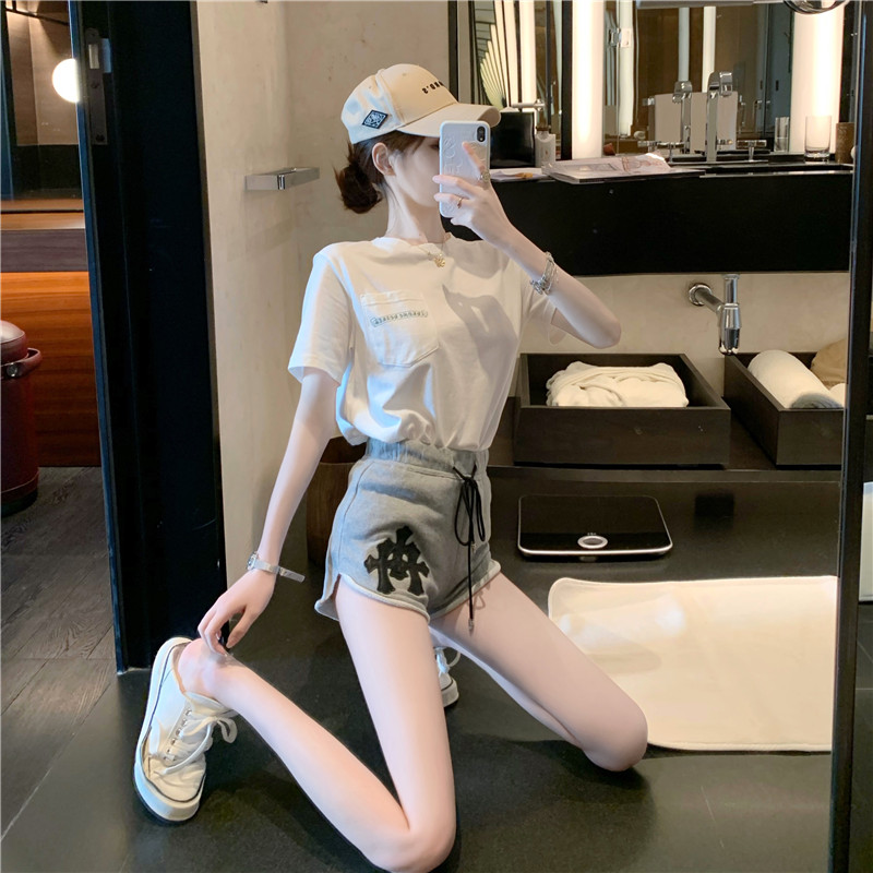 Real price 2020 medium long short sleeve T-shirt loose net red top women + drawstring curling high waist casual shorts