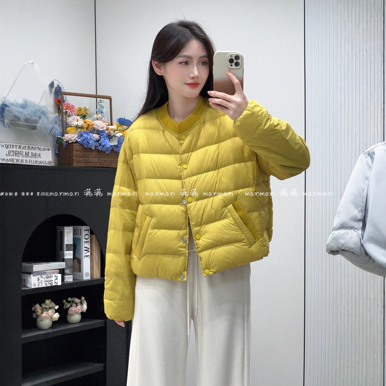 韩版针织小圆领羽绒服女短款2025冬季新款磁吸扣90白鸭绒轻便外套