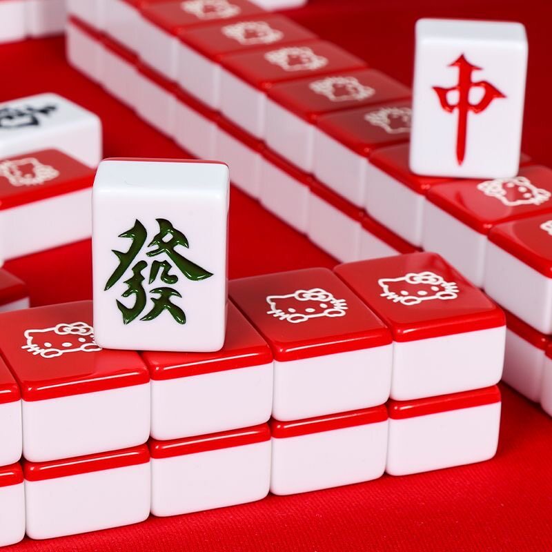 手搓家用麻将牌可爱KT猫红色可家用麻将