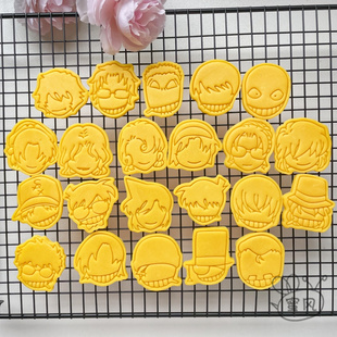 名侦探柯南卡通曲奇饼干模具石塑黏土冰箱贴工藤新一毛利怪盗基德