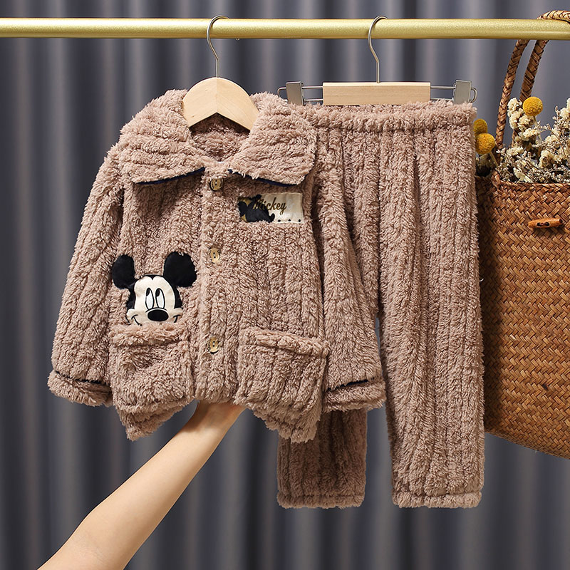 秋冬季中小童珊瑚绒家居服新品