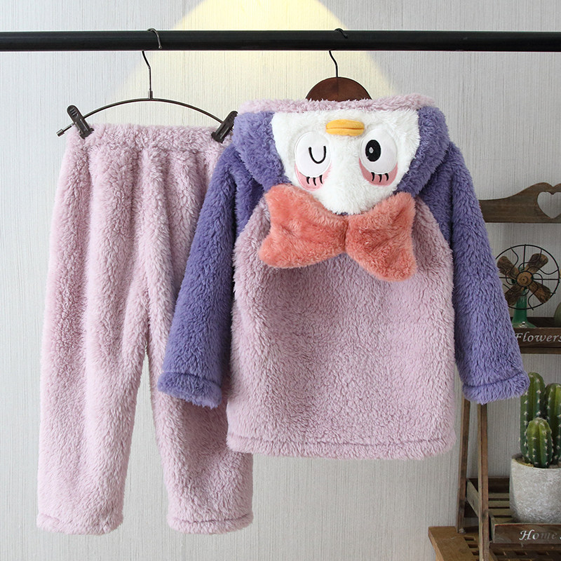 可爱带帽珊瑚绒女童小孩子家居服