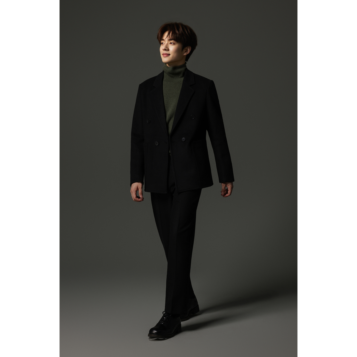 w2x秋冬款男士西装外套2025冬季新款毛呢外套男加厚呢子大衣商务