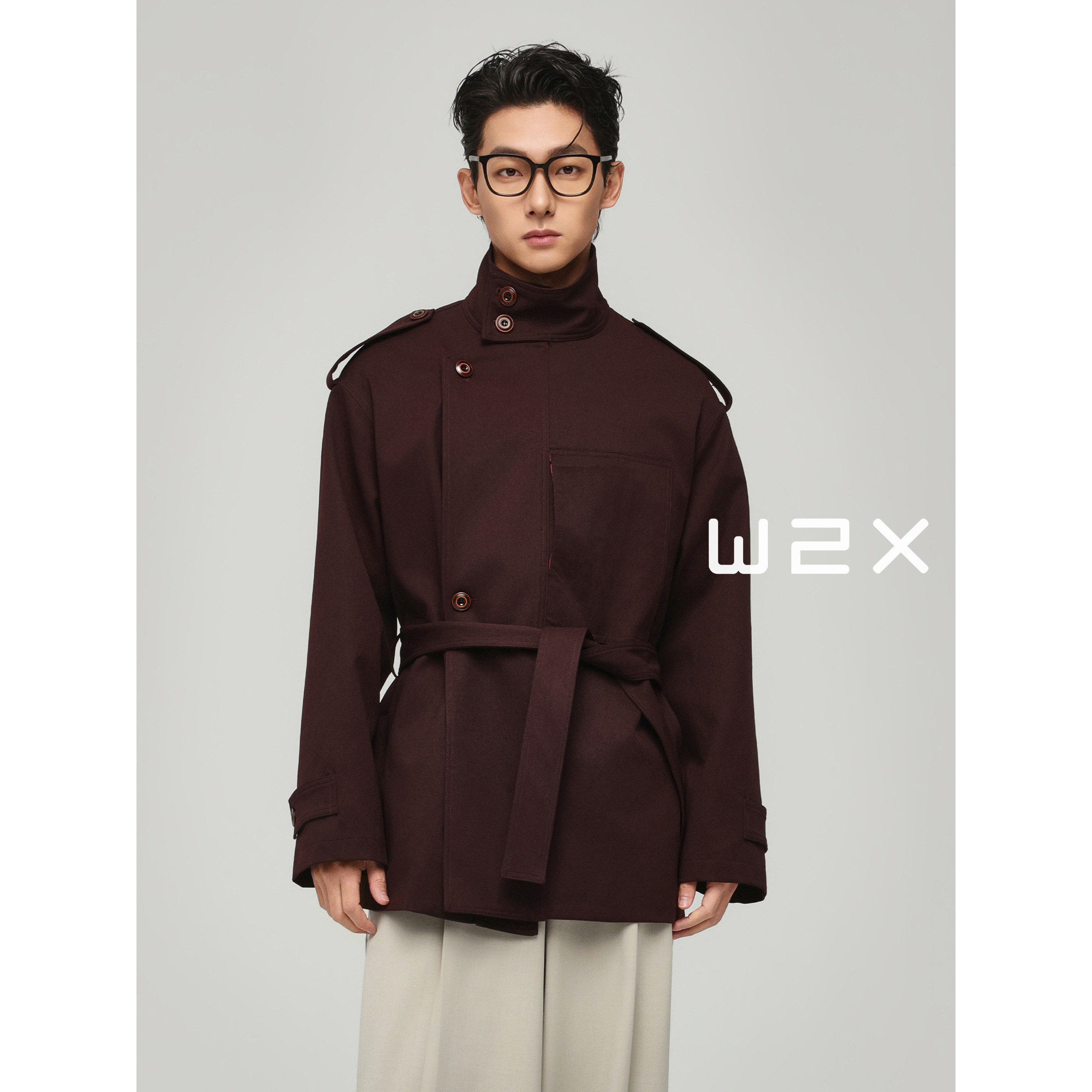 春季新款立领短款战壕风衣男图片