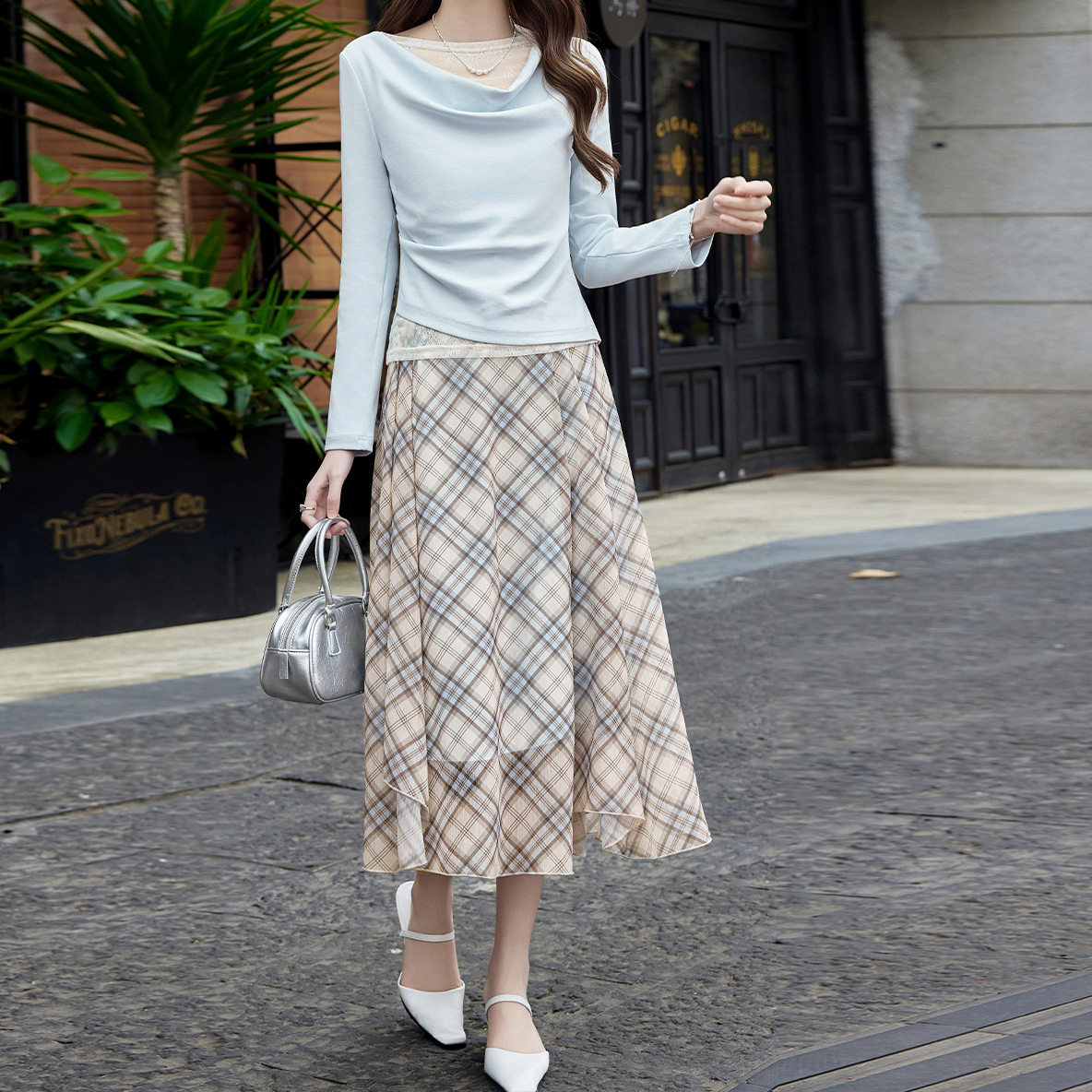 温柔风女人味荡领长袖上衣格纹半身裙套装2026春秋新款高端两件套