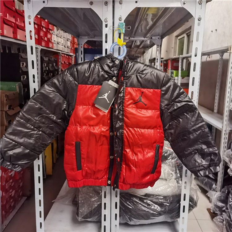 JORDAN AJ 儿童双面连帽冬季保暖加绒运动羽绒服 84321JK367