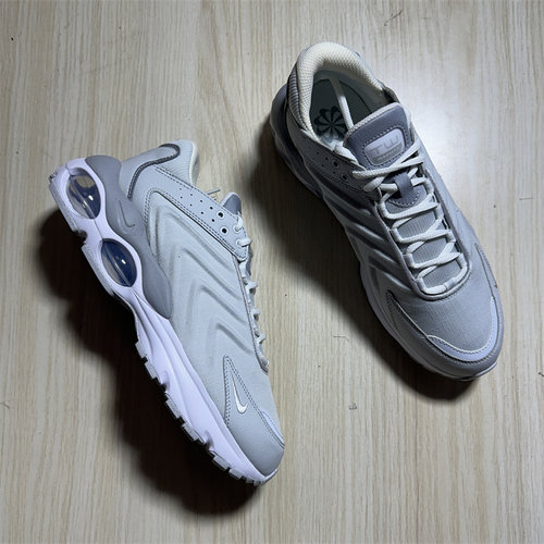 耐克 Nike AIR MAX TW 男子大气垫复古老爹鞋跑步鞋 DV7721-002