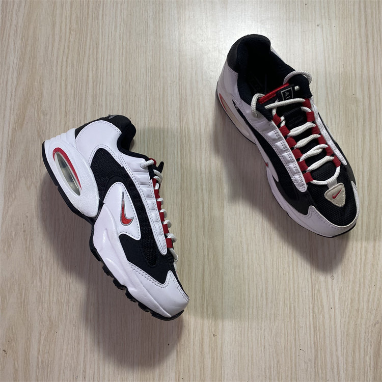 女子复古气垫运动鞋跑步鞋