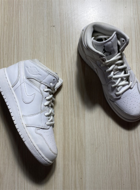 Air Jordan 1 Mid BG AJ1 乔1 纯白女子休闲篮球鞋 554725-110