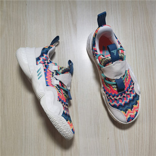 TRAE GY0302 YOUNG1 GY0295 GY0296 特雷杨一代实战篮球鞋 Adidas