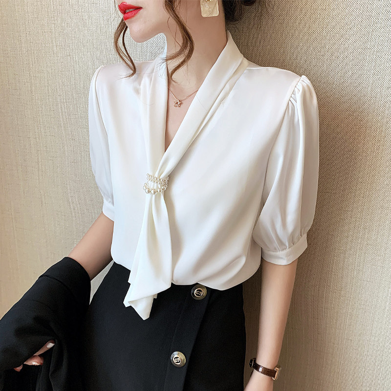 领职业衬衫新款夏季雪纺洋派设计感小众上衣2026V女白色短袖衬衫
