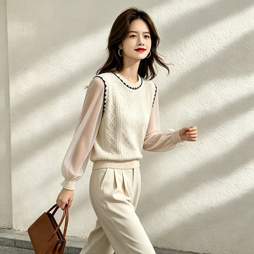轻熟风圆领蕾丝拼接针织衫女2026年早秋新款长袖显瘦百搭温柔毛衣