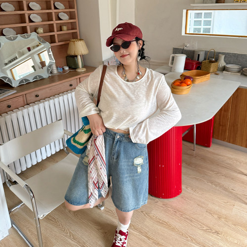阿周家大码微胖女装宽松休闲牛仔裤夏季胖MM设计感显瘦无弹五分裤