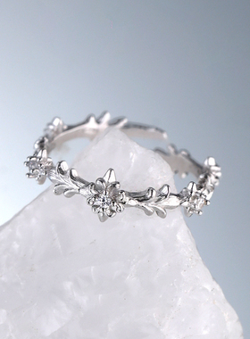 小众个性ins冷淡风高级感镶嵌锆石细十字架S925纯银开口戒指