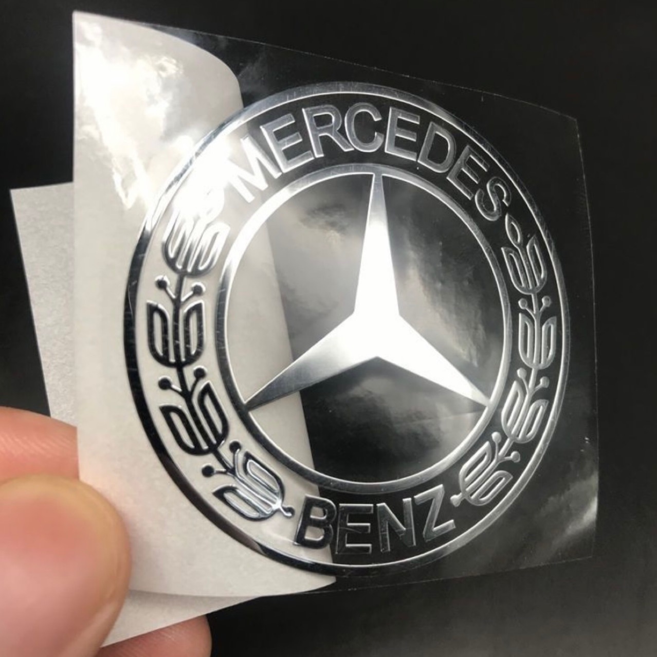 奔驰金属麦穗车标LOGO金属贴纸汽车个性车贴车身车窗改装贴装饰贴