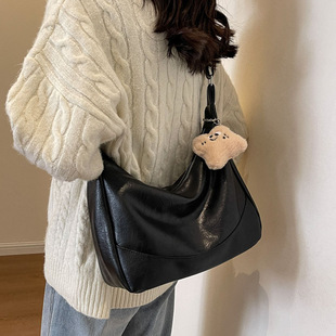 金狐狸腋下真皮女包百搭新款大容量软皮包包宽肩带复古休闲斜挎包