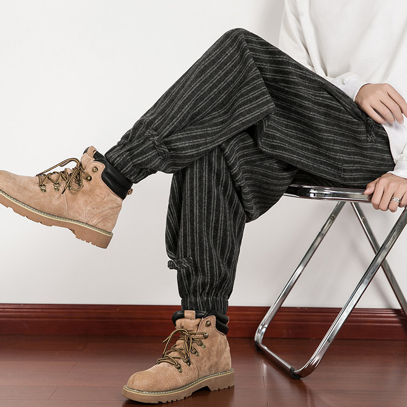 레트로 디스트레스드 모직 남성 바지 가을 겨울 중국 스타일 남성 버클 스트라이프 레깅스 루즈한 대형 하렘 바지