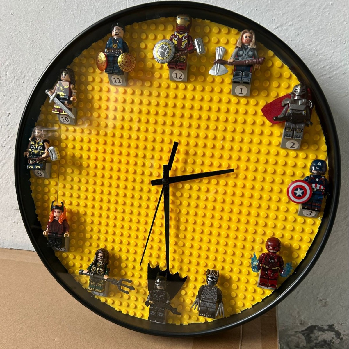 新品儿童房DIY挂钟时钟表装饰布置创意卡通静音男孩生日礼物