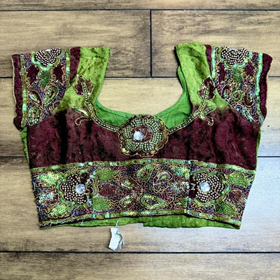 绿色系印度舞演出服异域风旅拍造型民族风部落风肚皮舞上衣choli