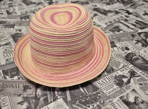 可爱甜美粉色编织女士夏季遮阳帽