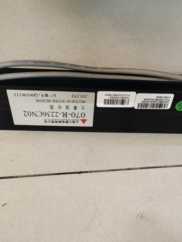 070-R-2236CN02 三菱电梯开关门感应器 070-R-2172
