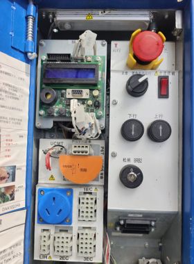 DBA610EC1 紧急电动运行照明 DAA102LM2 DBA21305BF5 DAA102JH9