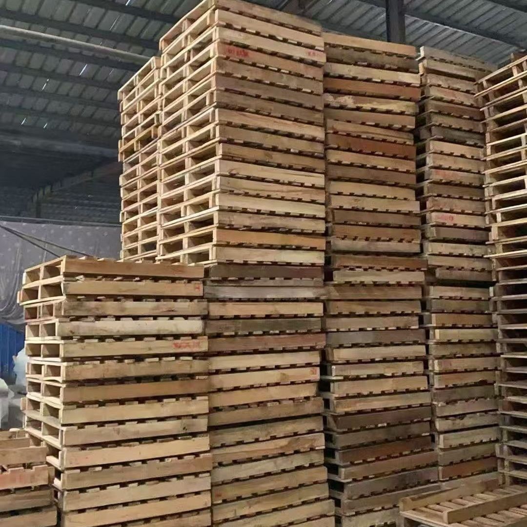 二手木托盘二手木板旧出货加厚叉车用物流周转仓库用叉车卡板托盘图片