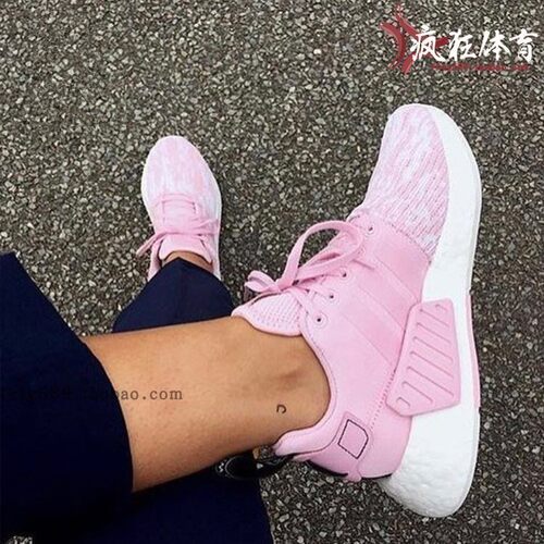Adidas女子波点跑步鞋