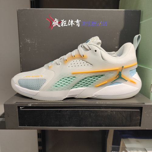 AirJORDAN男子缓震运动篮球鞋