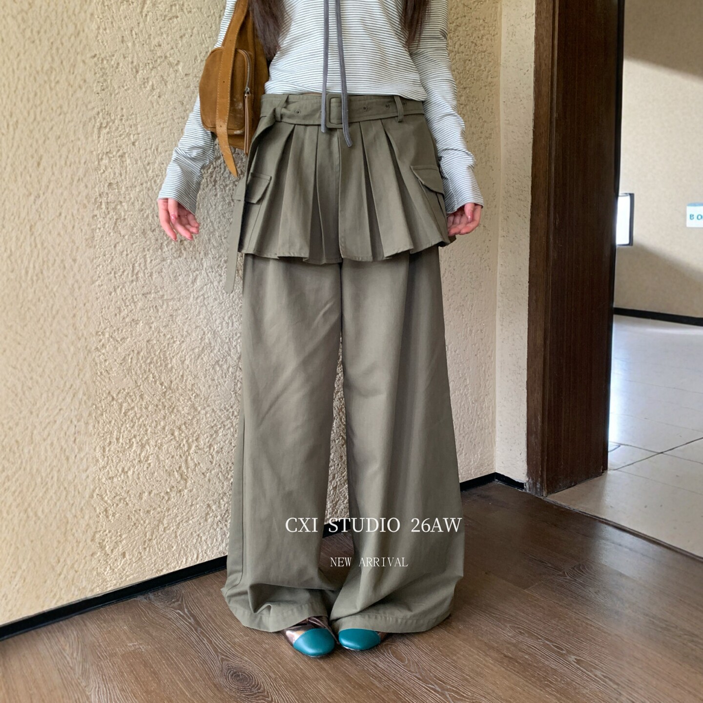 压褶屁帘拼接百搭阔腿裤