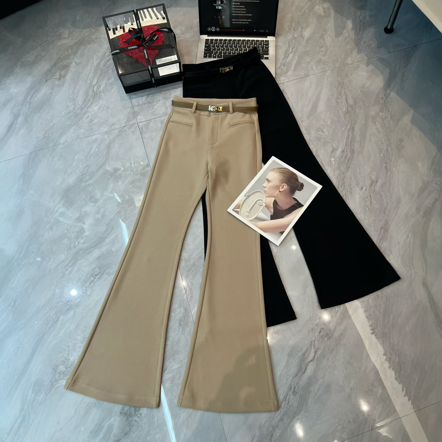 2026春季新款打底网红喇叭裤女韩版气质修身显瘦百搭时尚休闲裤潮