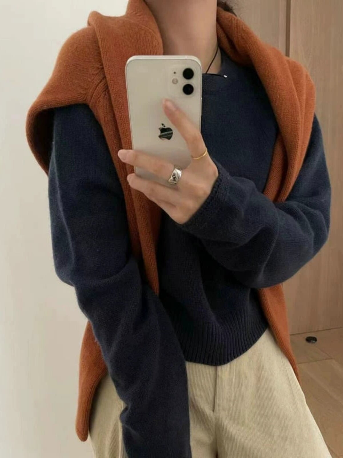 高端欧洲站纯羊毛衫女圆领插肩袖短款毛衣秋冬加厚宽松羊绒针织打